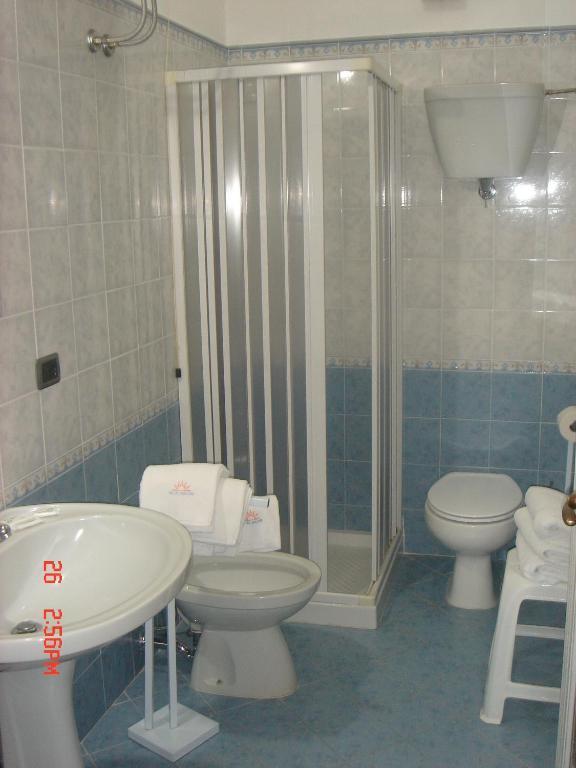 Hotel Ristorante Solari Briatico Szoba fotó