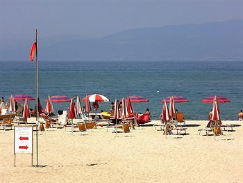Hotel Ristorante Solari Briatico Kültér fotó