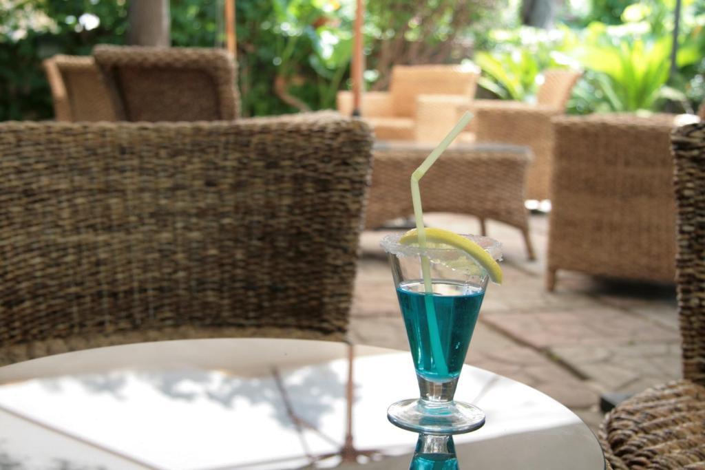 Hotel Ristorante Solari Briatico Kültér fotó